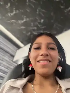 Anitta  LS online show from April 2026 06:47:01 PM