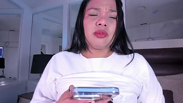 Cloee evans online show from April 2026 11:54:02 AM