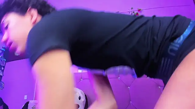 artemis jones online show from April 2026 07:58:02 PM