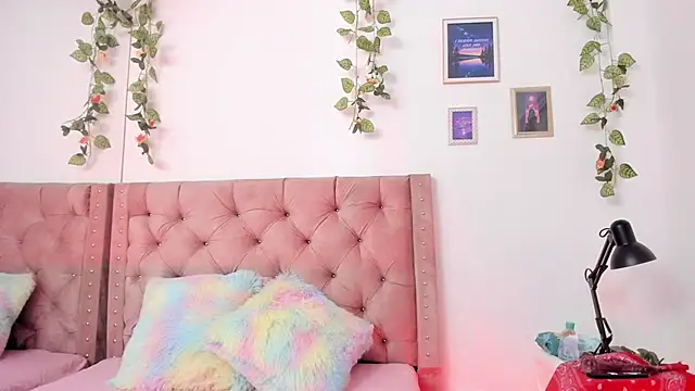 Snapshot of _hade_ chatting on April 2026 03:28:02 PM hade online show from April 2026 03:28:02 PM