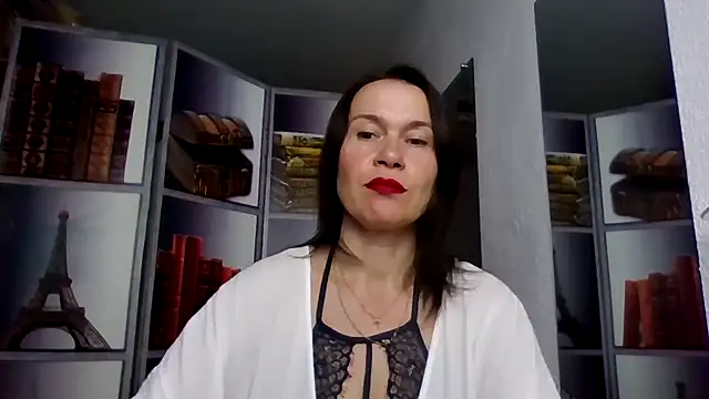 Snapshot of Selena_Moo chatting on April 2026 07:55:01 AM Selena Moo online show from April 2026 07:55:01 AM