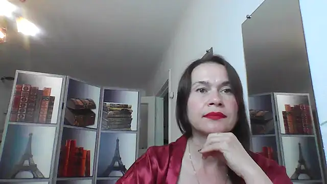 Snapshot of Selena_Moo chatting on July 2026 10:22:01 AM Selena Moo online show from July 2026 10:22:01 AM
