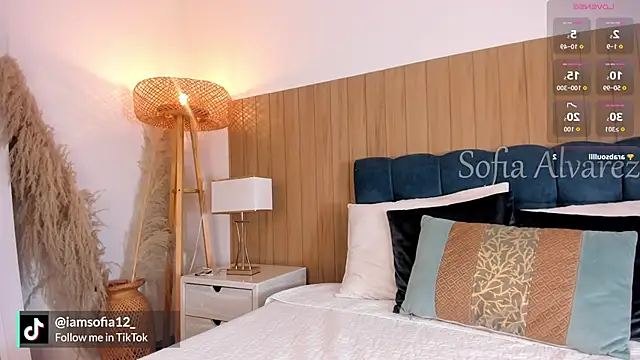 miss sofyy online show from April 2026 10:31:02 PM