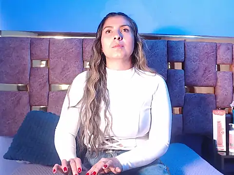 Snapshot of HELLEN_MARK chatting on March 2026 11:38:01 AM HELLEN MARK online show from March 2026 11:38:01 AM