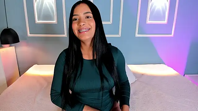 Snapshot of Agatha_Zc_ chatting on April 2026 01:41:01 PM Agatha Zc online show from April 2026 01:41:01 PM