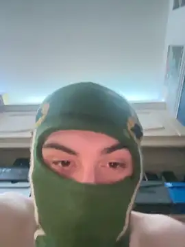 Snapshot of PetersPiper chatting on March 2026 09:27:02 PM PetersPiper online show from March 2026 09:27:02 PM