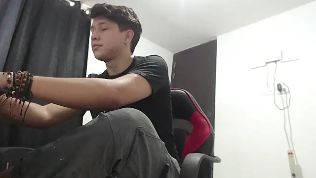 Snapshot of Lucifeeeer_666 chatting on March 2026 08:45:02 PM Lucifeeeer 666 online show from March 2026 08:45:02 PM