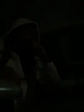 Snapshot of Mr11inchesnluvv chatting on April 2026 04:46:02 AM Mr11inchesnluvv online show from April 2026 04:46:02 AM