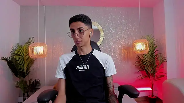 Gio carangi online show from April 2026 03:05:01 AM