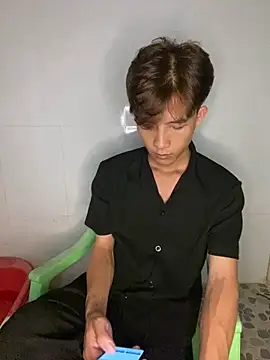 Nguyencuong1999 online show from May 2026 03:51:01 PM
