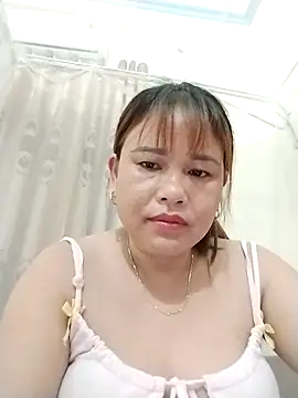 Snapshot of Moubie1 chatting on March 2026 11:15:01 PM Moubie1 online show from March 2026 11:15:01 PM