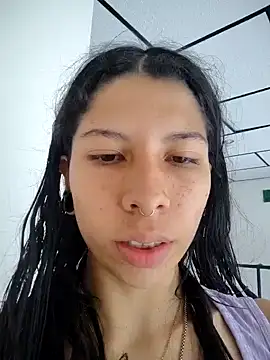 Snapshot of Melanyandethan_2 chatting on April 2026 03:51:01 PM Melanyandethan 2 online show from April 2026 03:51:01 PM