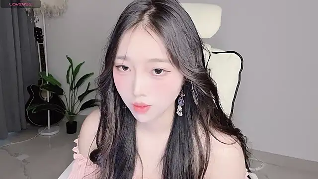 Yukiy8877 online show from March 2026 09:25:03 AM