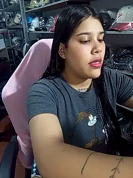 venuslaferte  online show from April 2026 02:44:02 AM