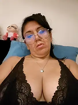 Snapshot of Mielx chatting on March 2026 02:55:02 AM Mielx online show from March 2026 02:55:02 AM