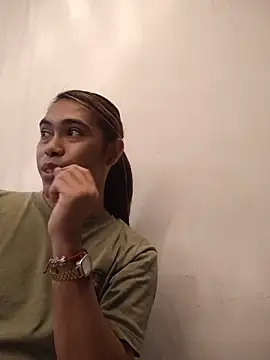 Snapshot of goddessriri01 chatting on June 2026 05:03:02 PM goddessriri01 online show from June 2026 05:03:02 PM