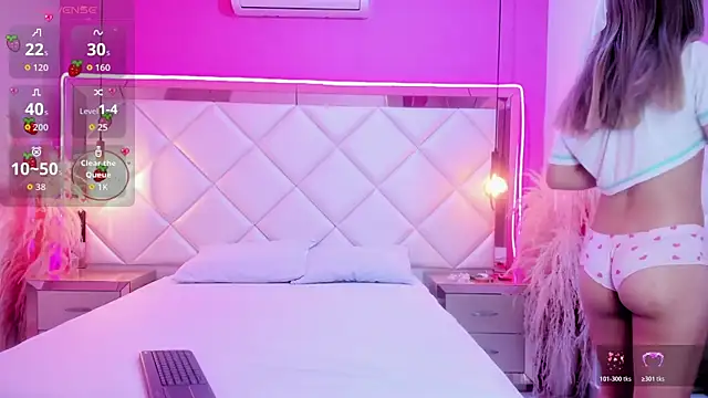 khathieeBelle online show from April 2026 06:30:02 PM