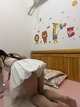 flylingling33 online show from March 2026 04:56:01 PM