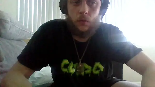 Snapshot of alejandro69420 chatting on April 2026 06:09:01 PM alejandro69420 online show from April 2026 06:09:01 PM