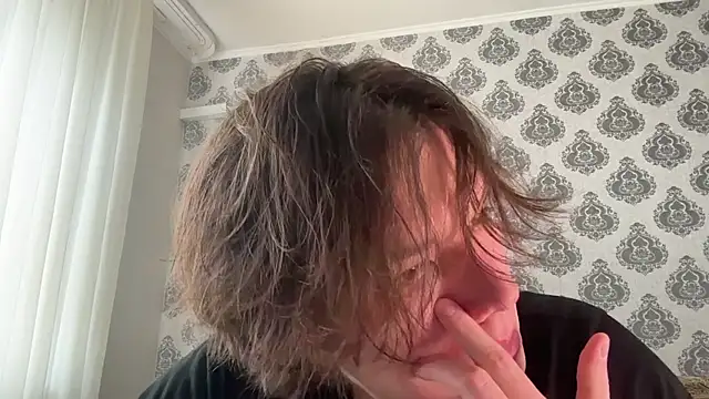 tomasdickpick online show from April 2026 09:15:01 AM