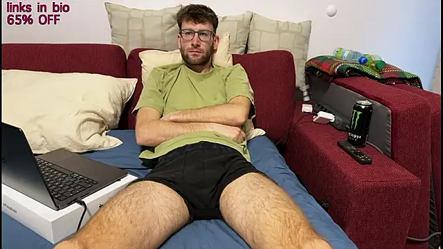 Snapshot of SoloUno0 chatting on March 2026 04:52:01 PM SoloUno0 online show from March 2026 04:52:01 PM