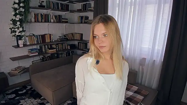 InesPiek online show from March 2026 08:53:02 AM