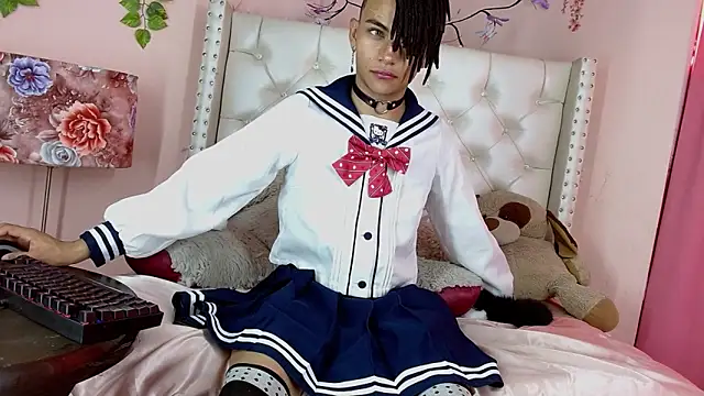 romeo laurient online show from April 2026 08:03:01 PM