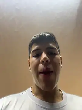 Snapshot of Angel_khouri_ chatting on April 2026 01:30:02 AM Angel khouri online show from April 2026 01:30:02 AM