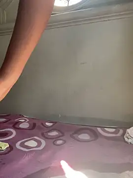 Prettiestheavenly online show from April 2026 12:02:01 PM