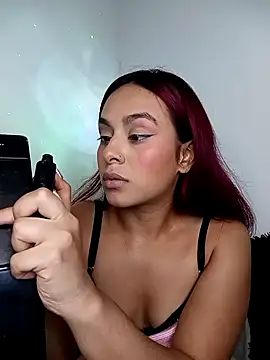 EmiilyFoxx090 online show from April 2026 03:26:01 AM