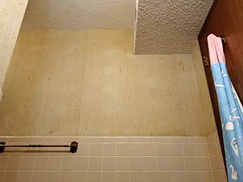 Snapshot of HexedPortrait chatting on April 2026 02:46:02 AM HexedPortrait online show from April 2026 02:46:02 AM