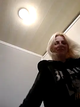 MiaLove183 online show from March 2026 12:05:03 PM