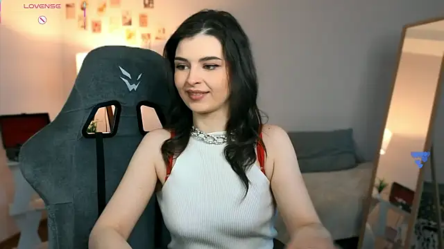 rebbekkakowalski online show from April 2026 03:12:02 AM