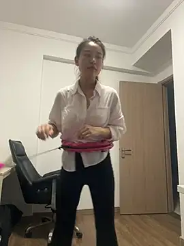 Snapshot of A-Kristen chatting on April 2026 12:54:01 PM A-Kristen online show from April 2026 12:54:01 PM