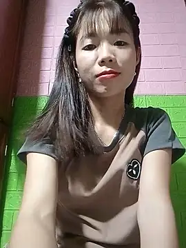 AmyLinee01 online show from May 2026 11:16:02 AM