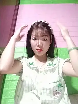 AmyLinee01 online show from May 2026 10:55:01 AM