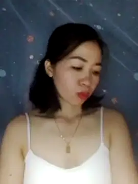 Snapshot of -Lunou- chatting on April 2026 12:33:01 AM -Lunou- online show from April 2026 12:33:01 AM