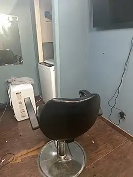 BWCloverboyy online show from April 2026 09:32:02 AM