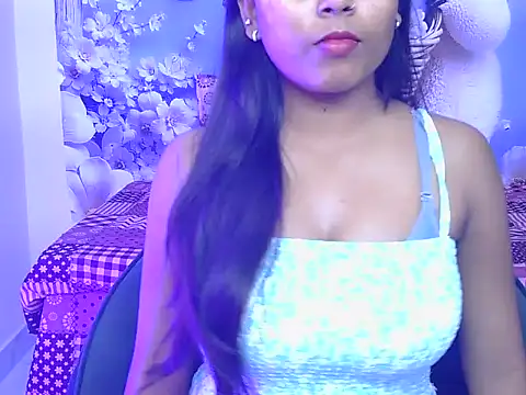 Snapshot of hoty-pinka chatting on April 2026 03:12:01 PM hoty-pinka online show from April 2026 03:12:01 PM