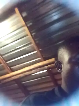 VrXis online show from April 2026 10:32:02 PM