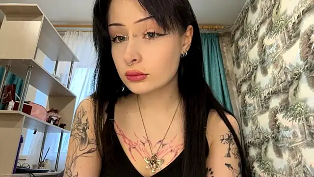 Snapshot of YoursinGoddes chatting on April 2026 03:06:01 PM YoursinGoddes online show from April 2026 03:06:01 PM