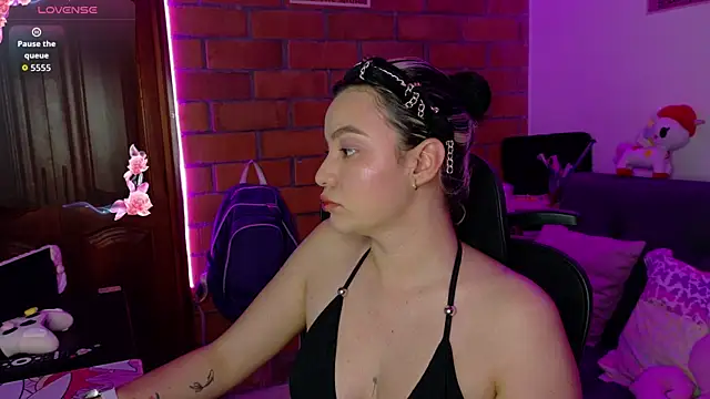 Haru1  online show from April 2026 08:36:02 PM