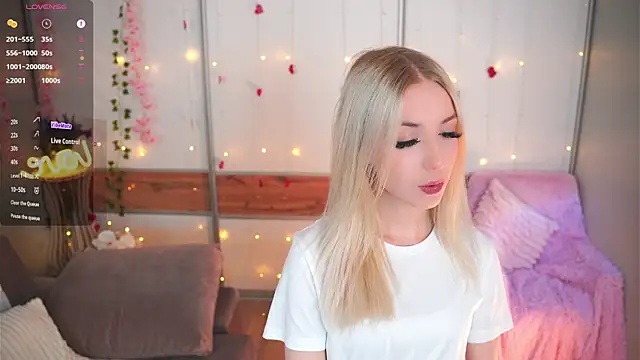 ScarlettRansdell online show from April 2026 05:10:01 PM