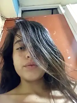 Snapshot of SalomeTorres_56 chatting on March 2026 05:33:02 AM SalomeTorres 56 online show from March 2026 05:33:02 AM