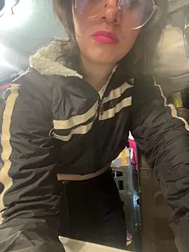 samantha dulce online show from April 2026 10:04:01 PM