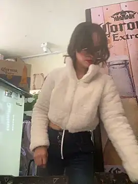 samantha dulce online show from April 2026 08:09:02 PM