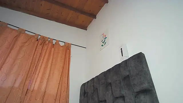 Snapshot of kyany__ chatting on April 2026 12:44:02 PM kyany online show from April 2026 12:44:02 PM