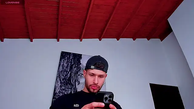 Snapshot of Santos_ramirez1 chatting on April 2026 02:55:02 PM Santos ramirez1 online show from April 2026 02:55:02 PM