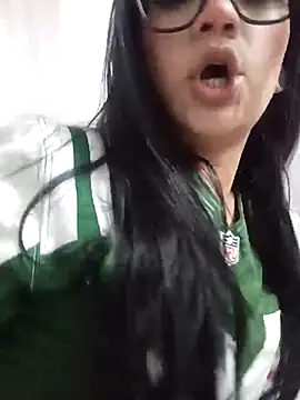 baby-skinnd online show from April 2026 11:31:01 PM