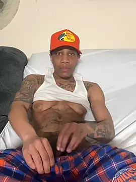 PHAT FTM KLIT87 online show from May 2026 11:56:01 PM
